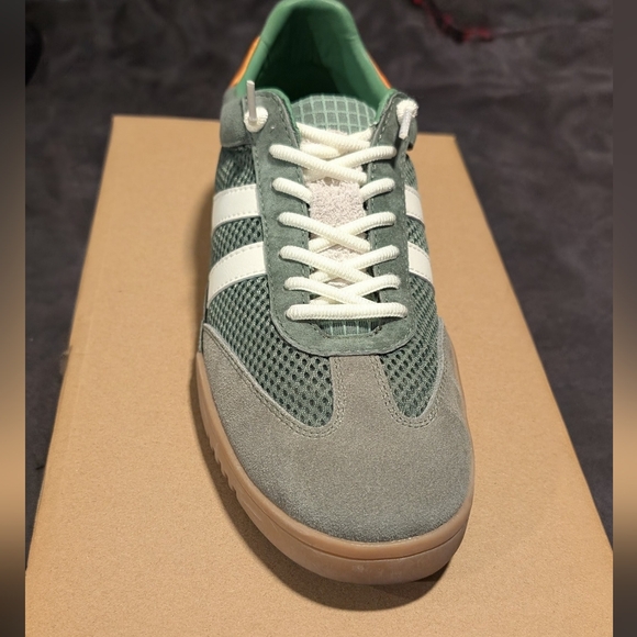 Steve Madden Men's Green and White Mesh Sneakers - Picture 1 of 2